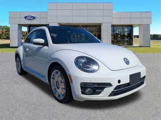 2019 Volkswagen Beetle 2.0T SE