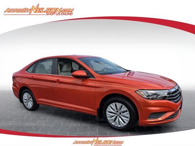 2019 Volkswagen Jetta S — photo 1 of 26