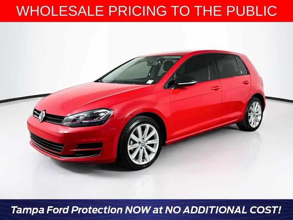 2015 Volkswagen Golf TDI S — photo 1 of 13