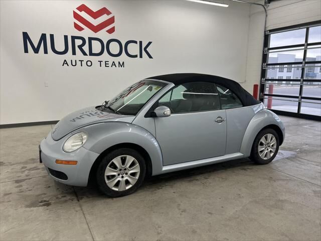 2009 Volkswagen New Beetle Convertible Base