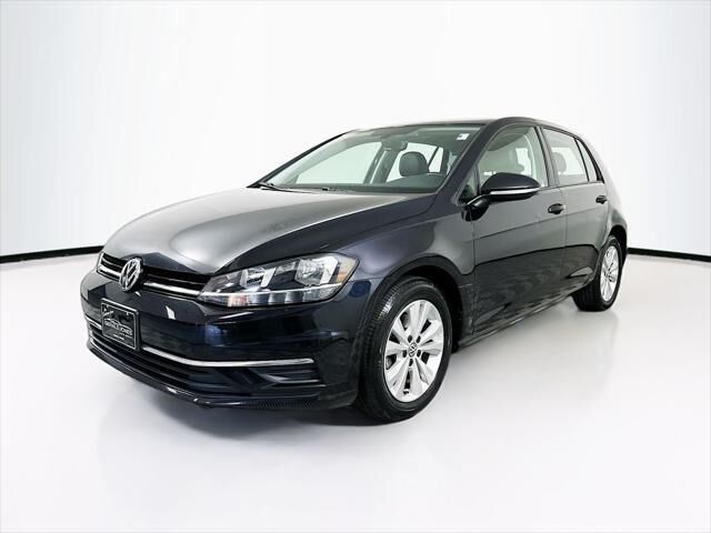 2020 Volkswagen Golf TSI — photo 1 of 13