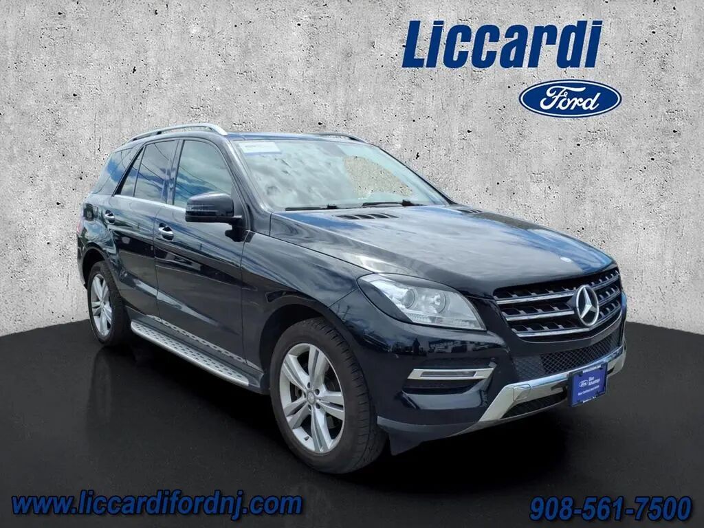 2013 Mercedes-Benz M-Class ML 350 4MATIC — photo 1 of 15