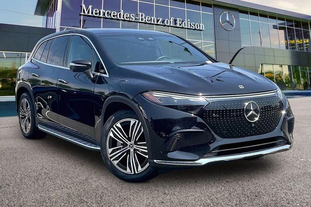2023 Mercedes-Benz EQS EQS 450 4MATIC — photo 1 of 13