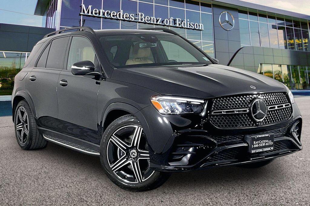 2026 Mercedes-Benz GLE GLE 450 — photo 1 of 13