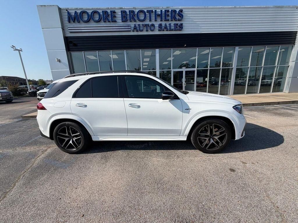 2026 Mercedes-Benz GLE — photo 1 of 11
