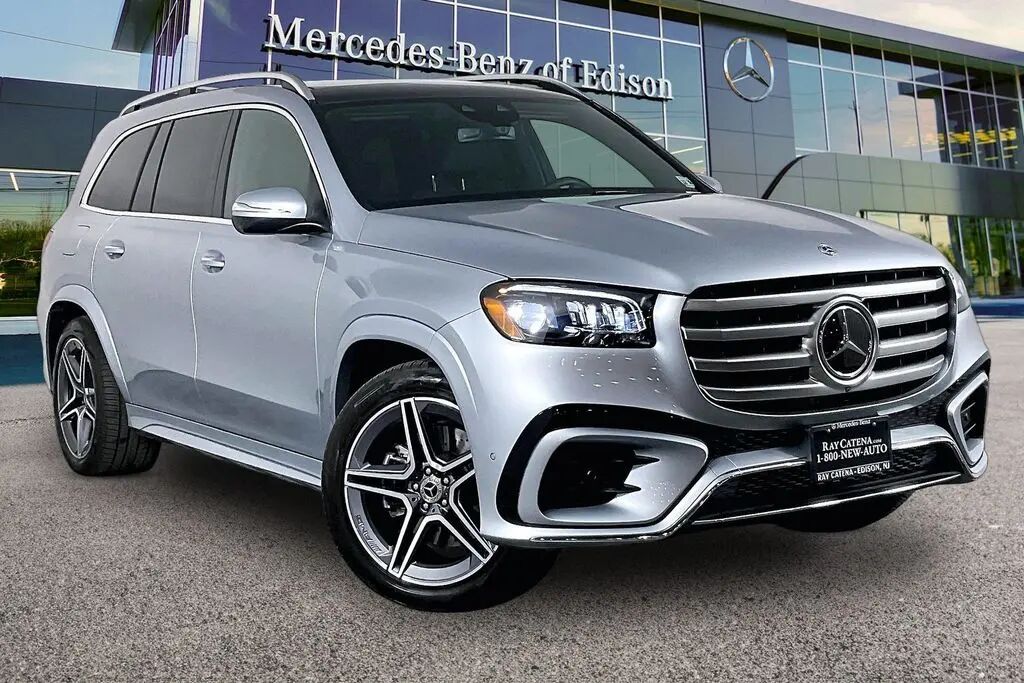 2025 Mercedes-Benz GLS GLS 450 — photo 1 of 13
