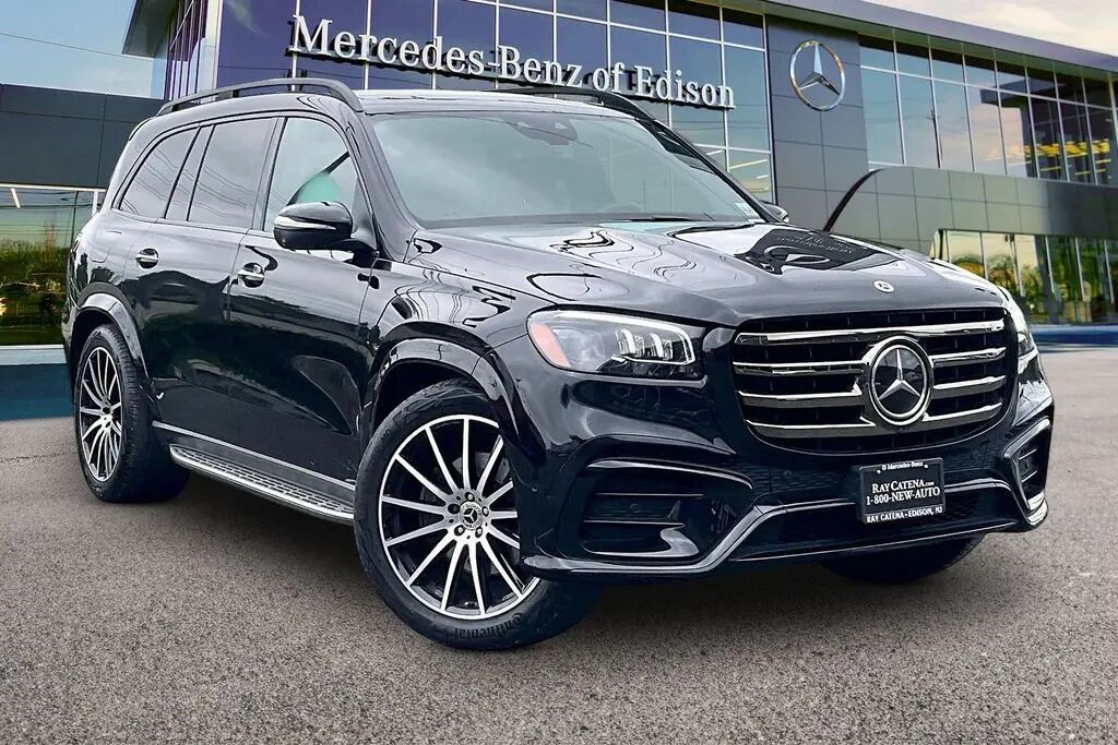 2025 Mercedes-Benz GLS GLS 450 — photo 1 of 10