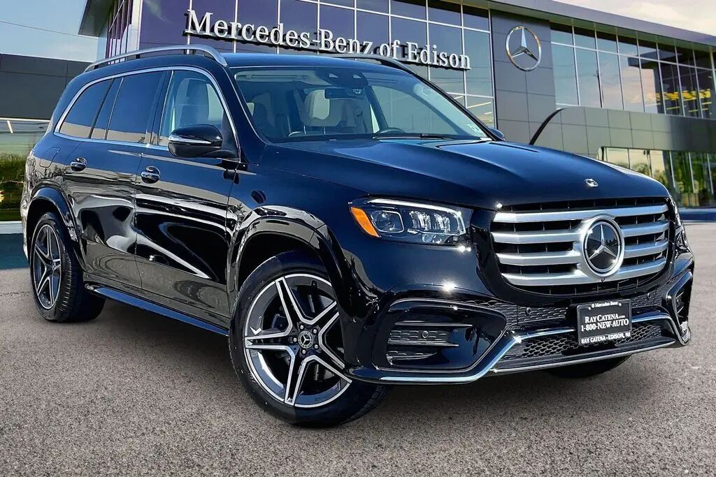 2026 Mercedes-Benz GLS GLS 450 — photo 1 of 13