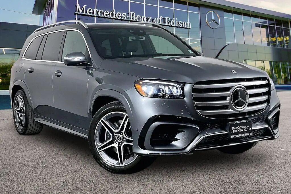 2026 Mercedes-Benz GLS GLS 450 — photo 1 of 13