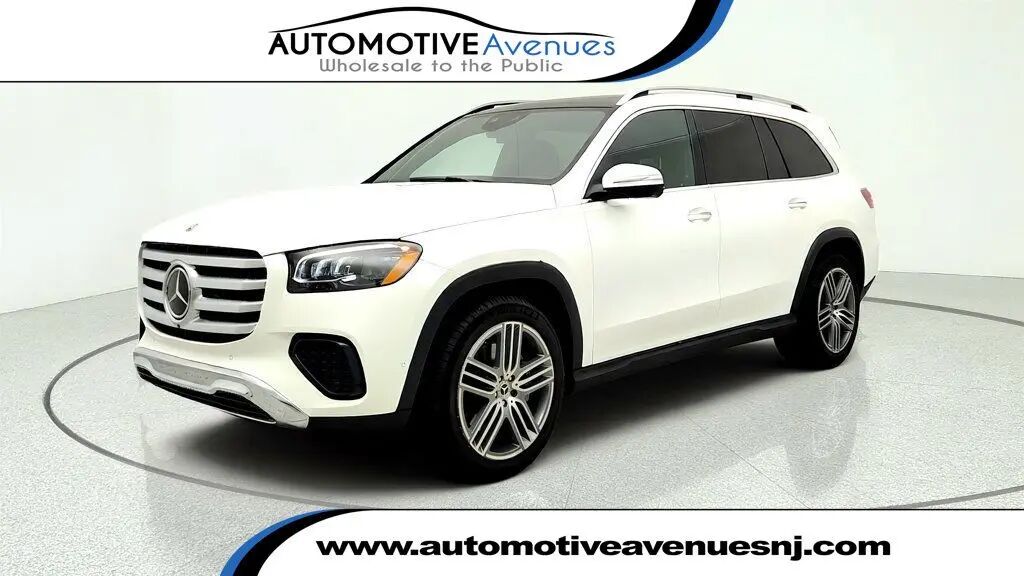 2025 Mercedes-Benz GLS GLS 450 — photo 1 of 26