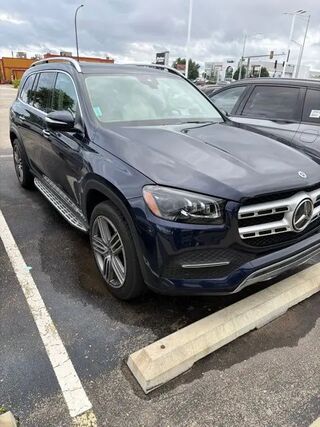 2022 Mercedes-Benz GLS GLS 450 — photo 1 of 3