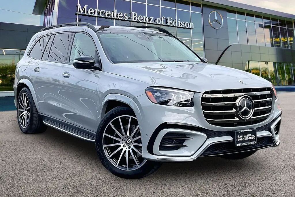 2024 Mercedes-Benz GLS GLS 450 — photo 1 of 13