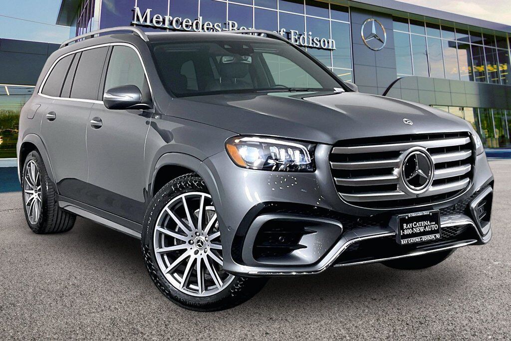 2025 Mercedes-Benz GLS GLS 450 — photo 1 of 13