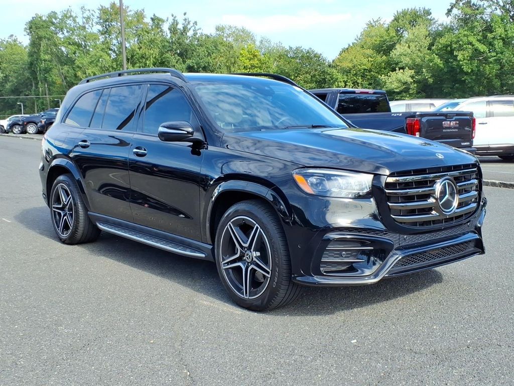 2026 Mercedes-Benz GLS GLS 450 — photo 1 of 13