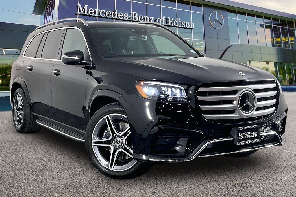 2026 Mercedes-Benz GLS GLS 450 — photo 1 of 13