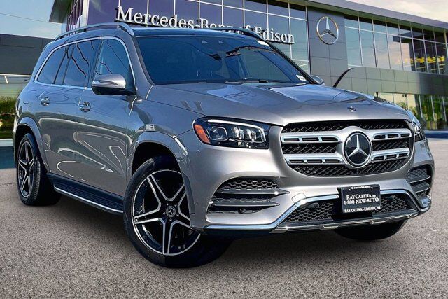 2021 Mercedes-Benz GLS GLS 580 — photo 1 of 5