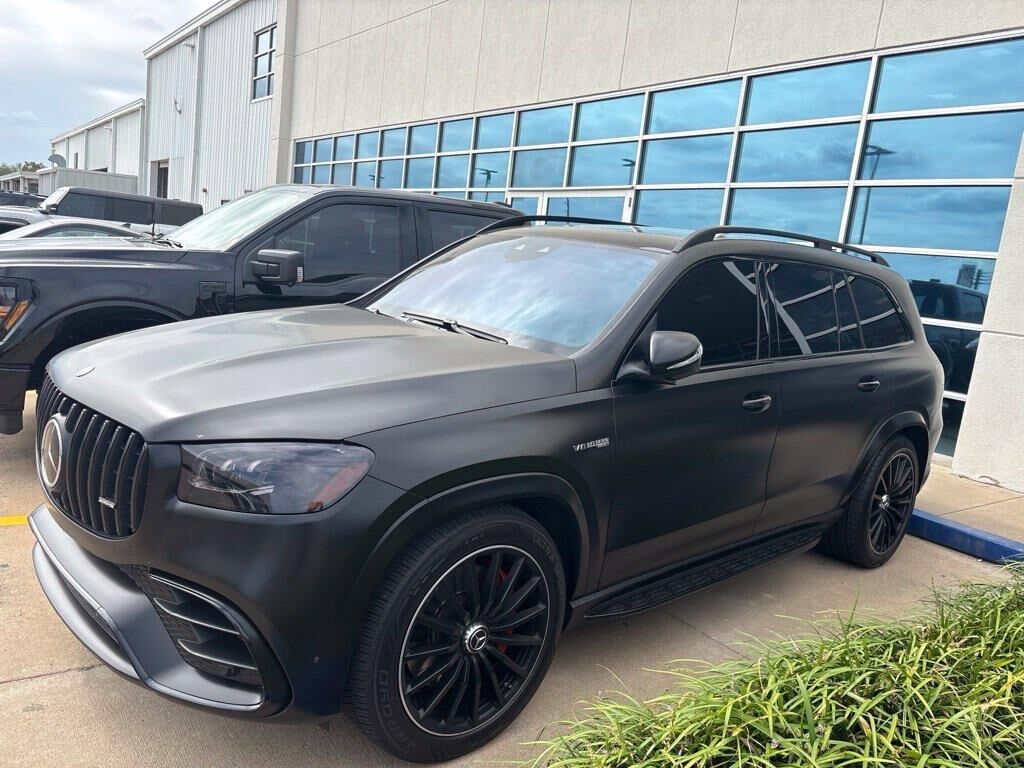 2024 Mercedes-Benz GLS AMG GLS 63 — photo 1 of 1