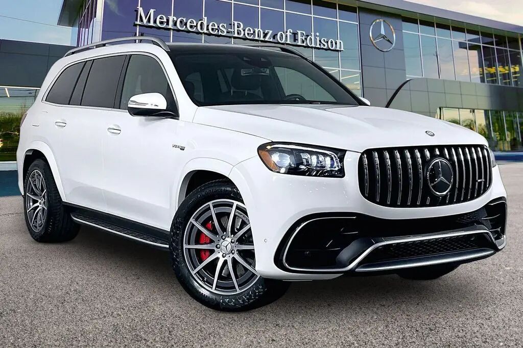 2025 Mercedes-Benz GLS AMG GLS 63 — photo 1 of 13