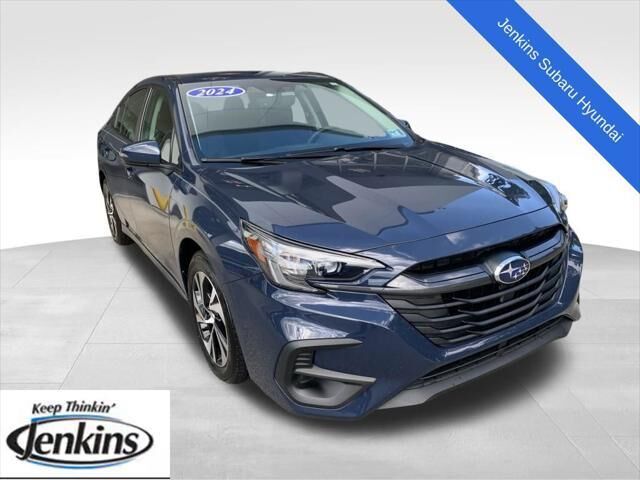 2024 Subaru Legacy Premium — photo 1 of 13