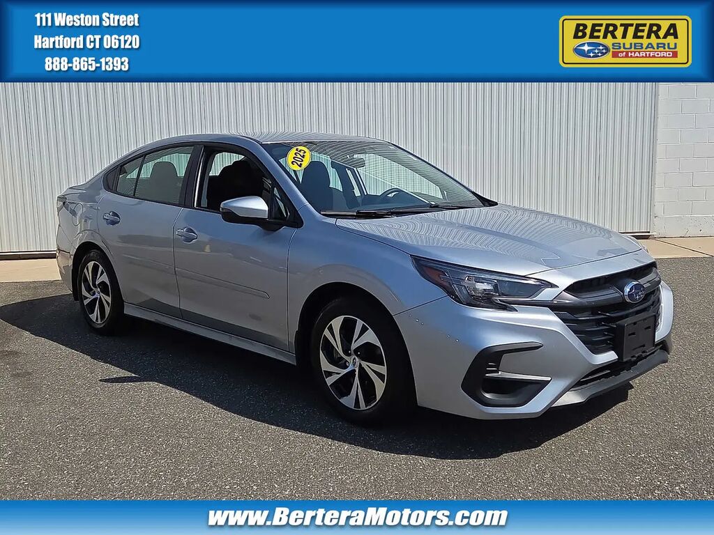2025 Subaru Legacy Premium — photo 1 of 2