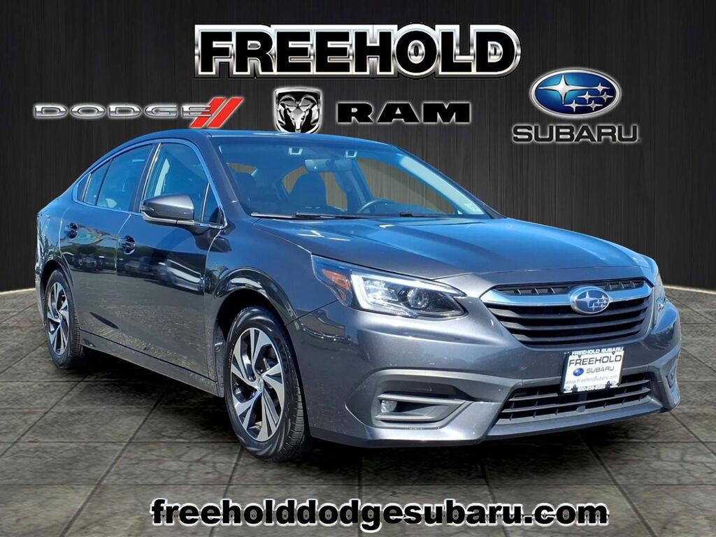 2022 Subaru Legacy Premium — photo 1 of 13