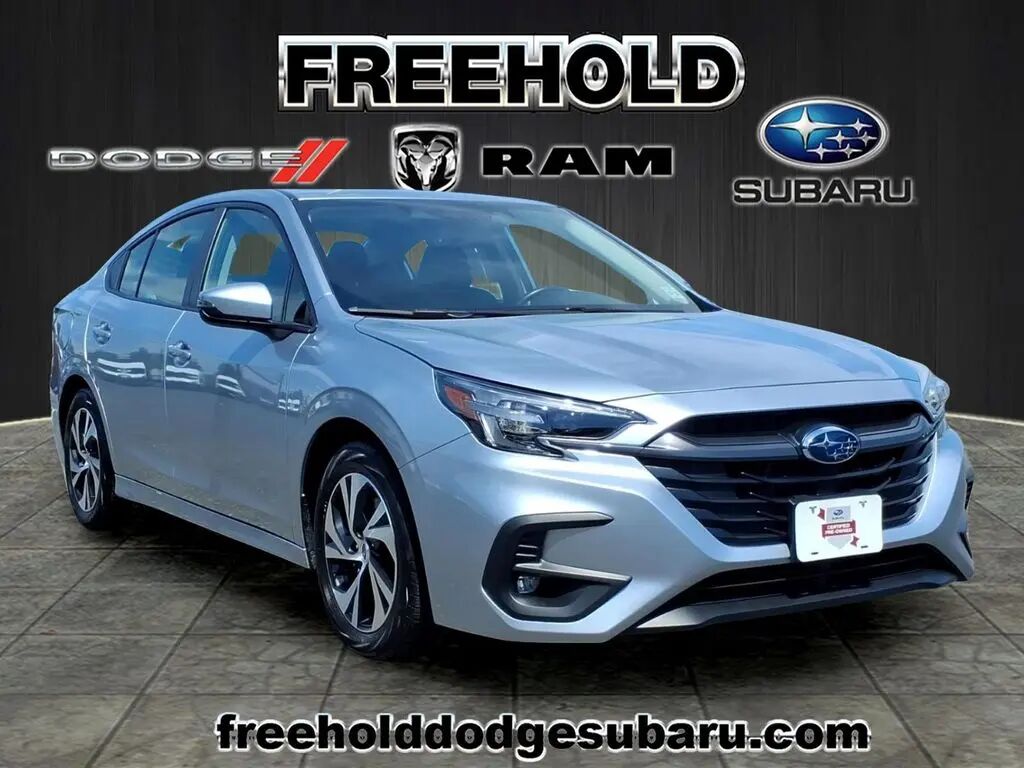 2025 Subaru Legacy Premium — photo 1 of 13