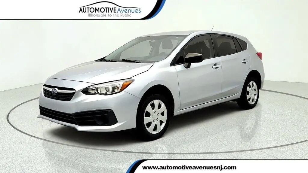 2023 Subaru Impreza Base — photo 1 of 13