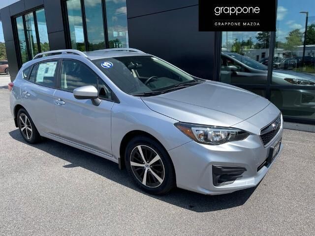 2019 Subaru Impreza Premium — photo 1 of 13