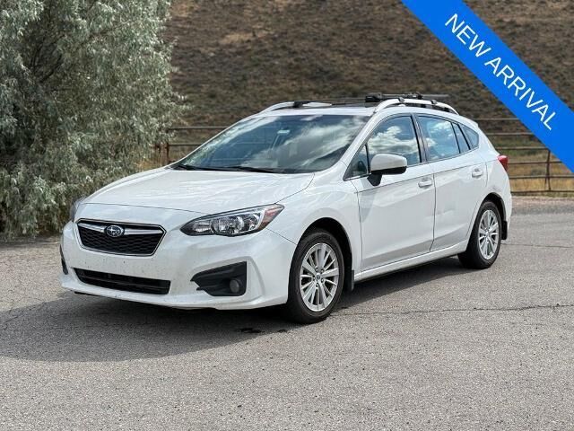 2017 Subaru Impreza Premium — photo 1 of 26