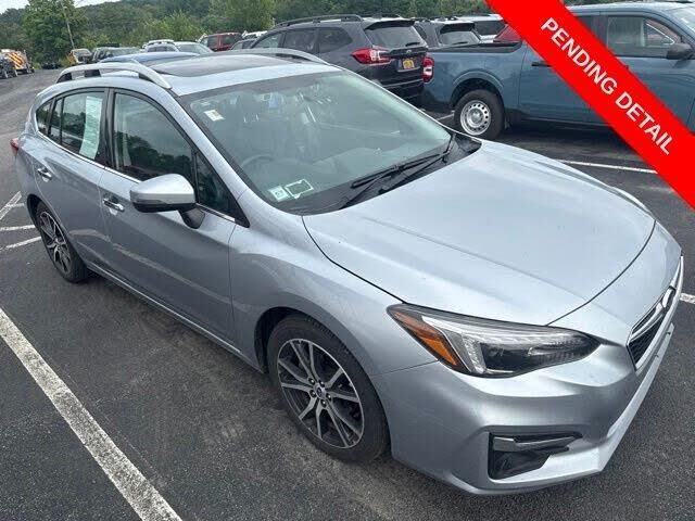 2017 Subaru Impreza Limited — photo 1 of 1