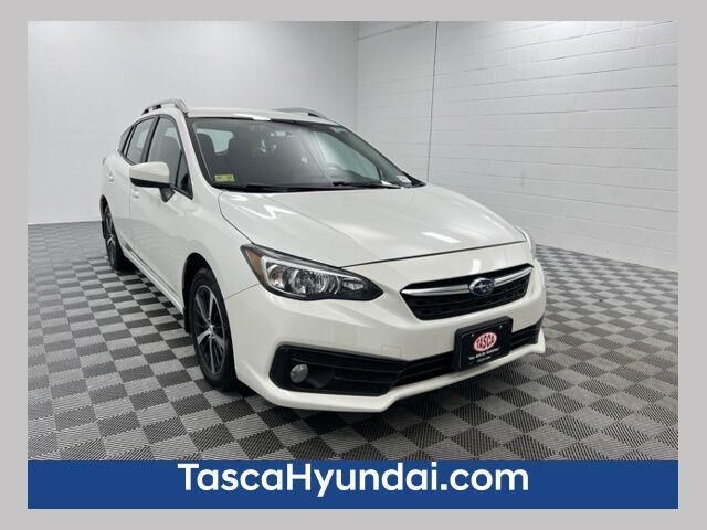 2022 Subaru Impreza Premium — photo 1 of 13