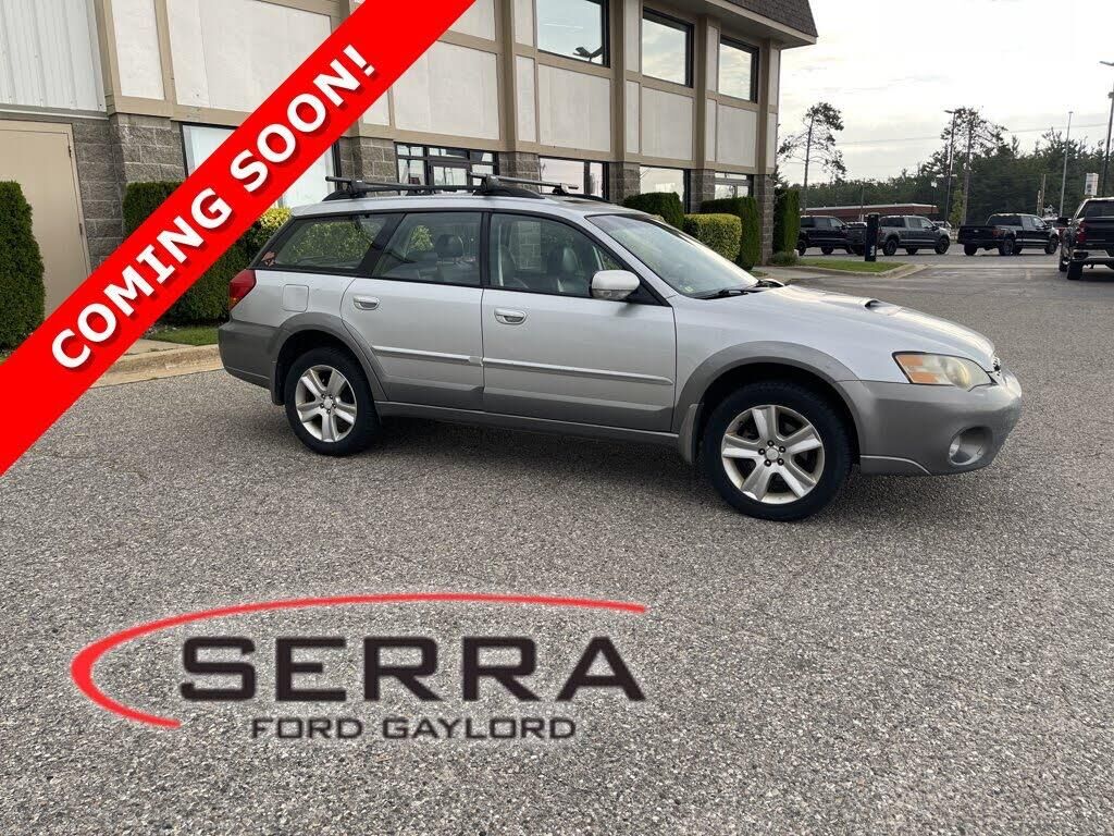 2005 Subaru Outback 2.5 XT Limited — photo 1 of 1