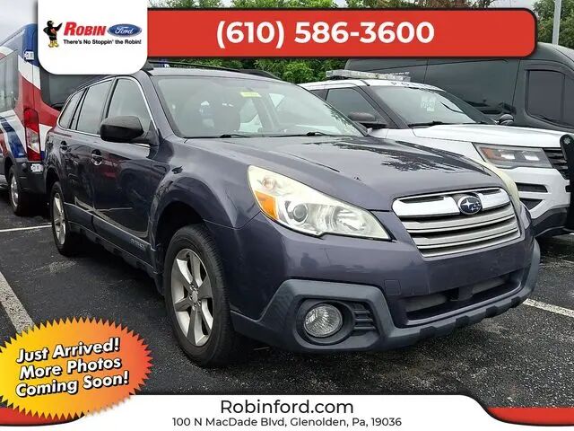 2014 Subaru Outback 2.5i — photo 1 of 13