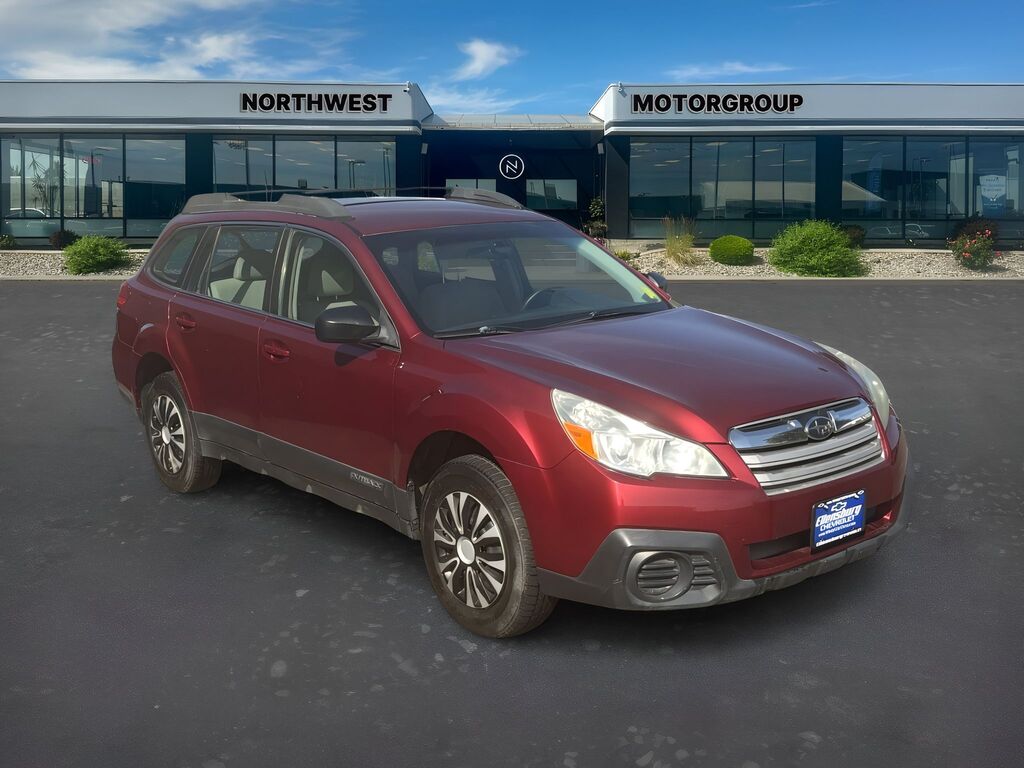2013 Subaru Outback — photo 1 of 12