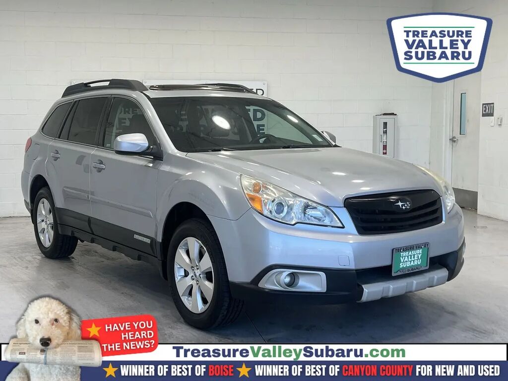 2012 Subaru Outback 3.6R Limited — photo 1 of 13