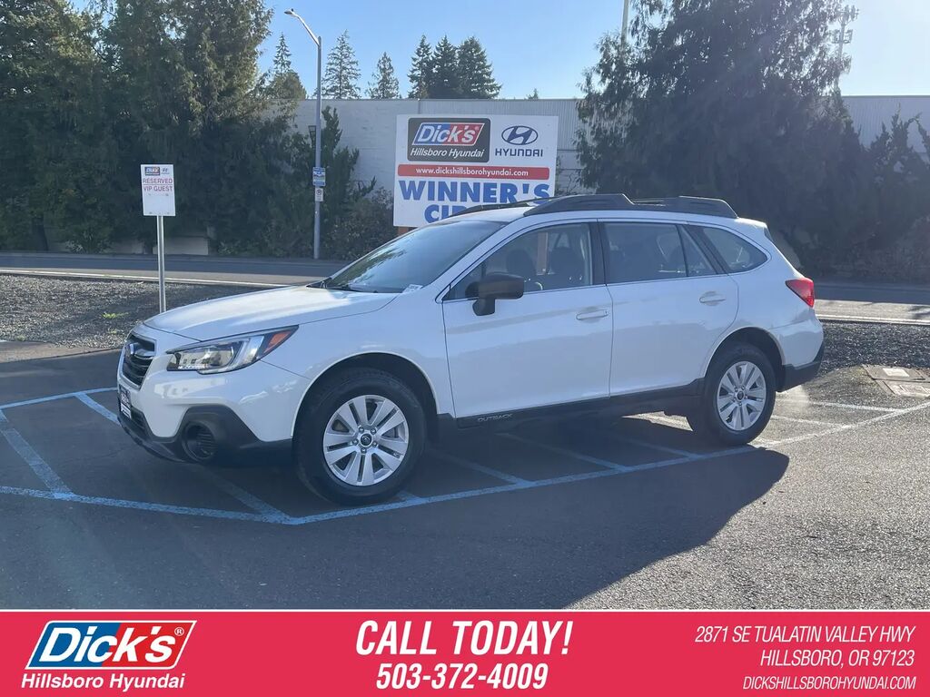 2019 Subaru Outback 2.5i — photo 1 of 13