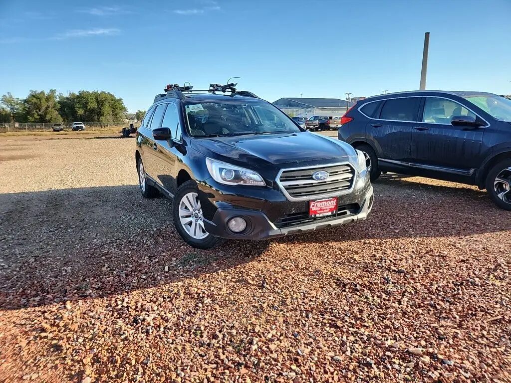2017 Subaru Outback 2.5i Premium — photo 1 of 1