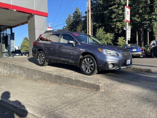 2017 Subaru Outback 2.5i Limited — photo 1 of 2