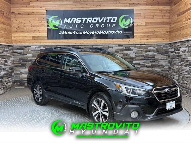 2019 Subaru Outback 2.5i Limited — photo 1 of 13