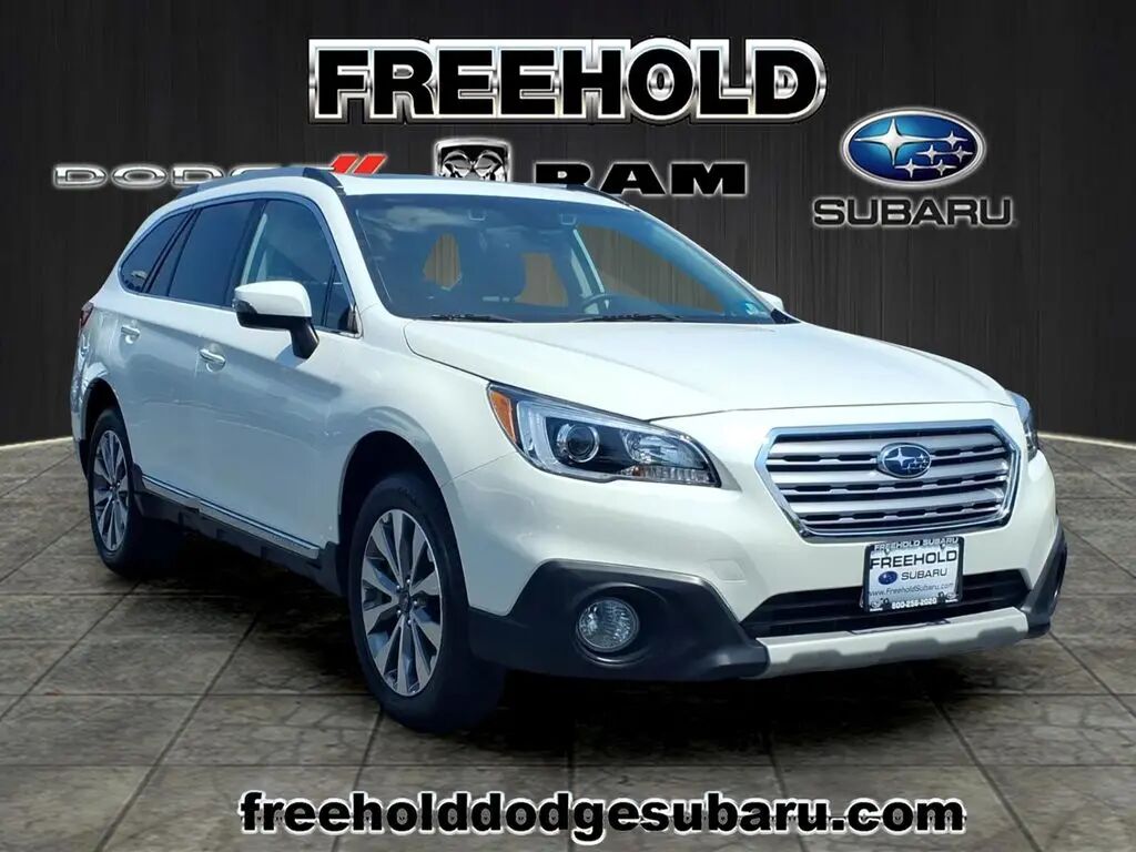 2017 Subaru Outback 2.5i Touring — photo 1 of 13