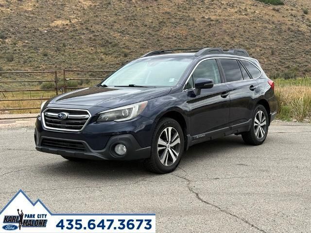 2018 Subaru Outback 3.6R Limited — photo 1 of 26