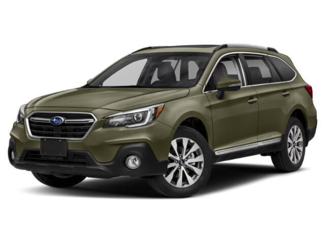 2018 Subaru Outback 3.6R Touring — photo 1 of 13