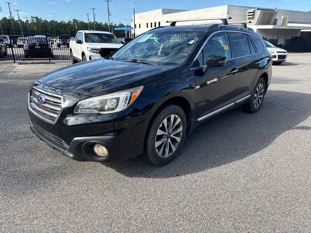 2017 Subaru Outback 3.6R Touring — photo 1 of 1