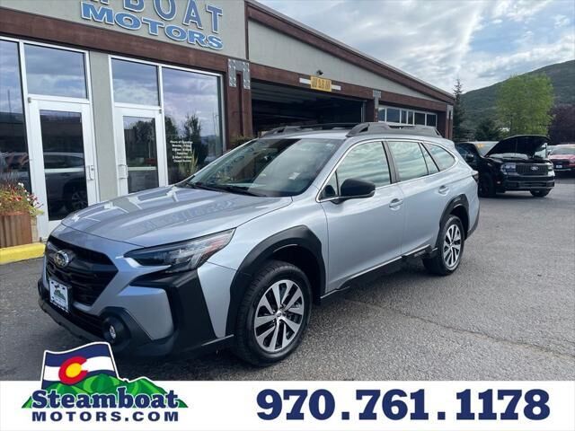 2024 Subaru Outback Base — photo 1 of 13