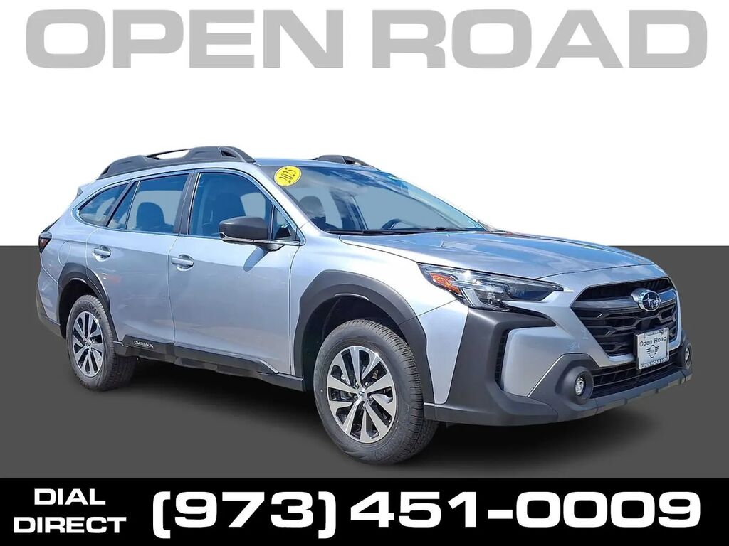 2025 Subaru Outback Base — photo 1 of 13