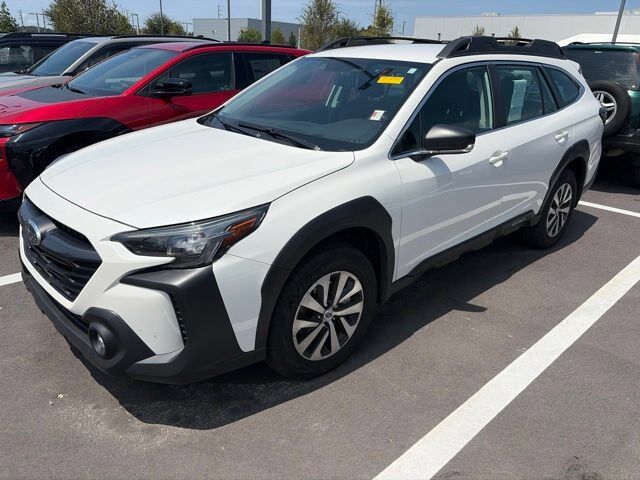 2025 Subaru Outback 2.5i — photo 1 of 10