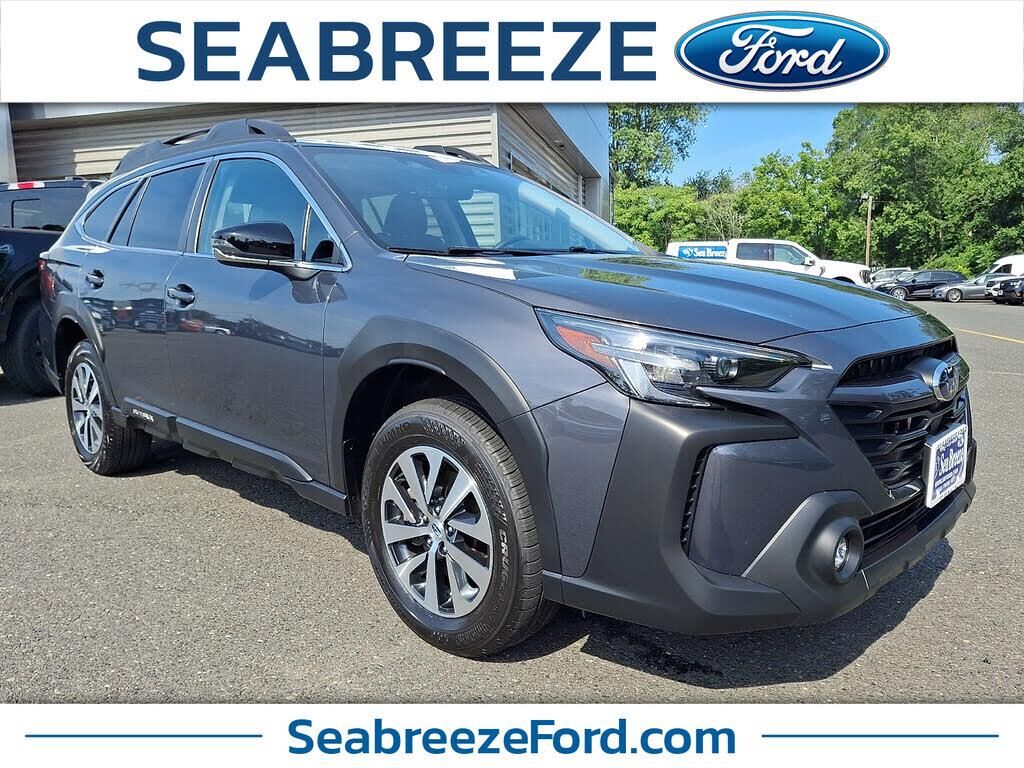 2024 Subaru Outback Premium — photo 1 of 14