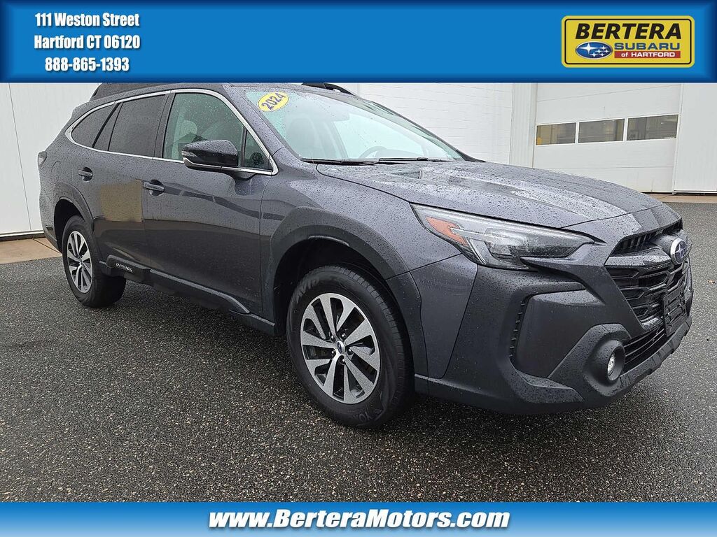 2024 Subaru Outback Premium — photo 1 of 13
