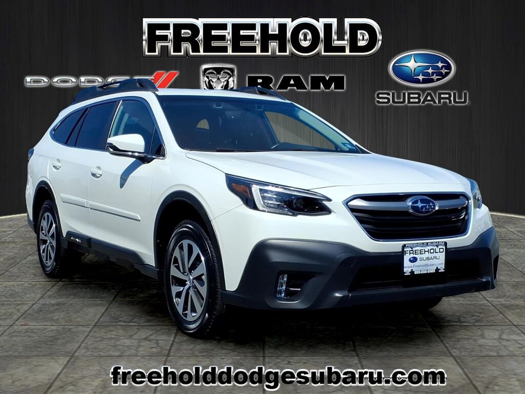 2020 Subaru Outback Premium — photo 1 of 13