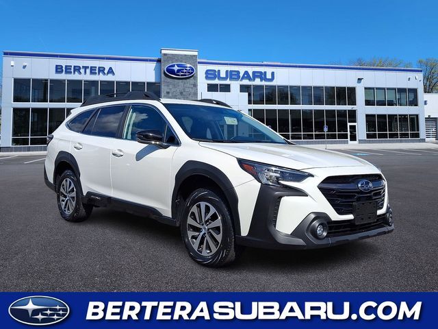 2025 Subaru Outback — photo 1 of 13